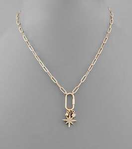 Paperclip Chain Star Necklace in Gold