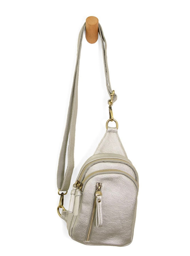 Vanetta Sling Bag in Silver