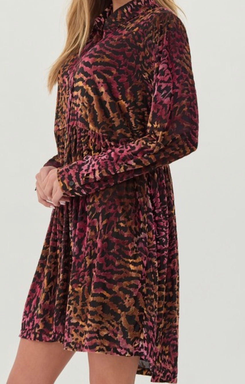 Iggy Velvet Leopard Dress in Toffee